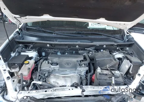 2018 Toyota Rav4 Adventure из США, поврежденный, VIN 2T3RFREV9JW767020